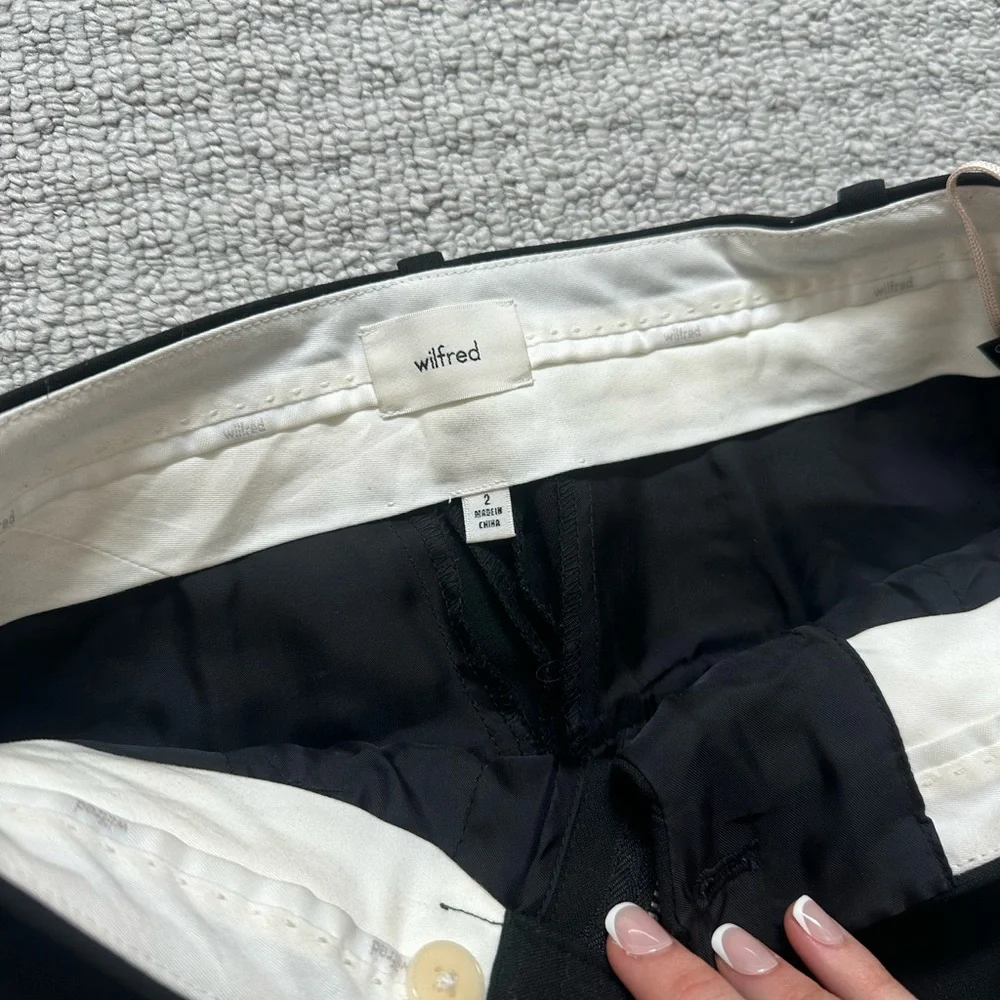 Aritiza Effortless Pants - Picture 2 of 3